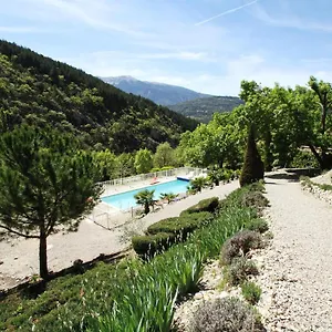 chambre-une-fenetre-sur-le-ventoux.hotels-rhonealpes.com/